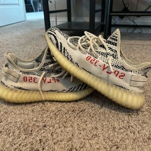 Yeezy boost 350 v2 Zebras